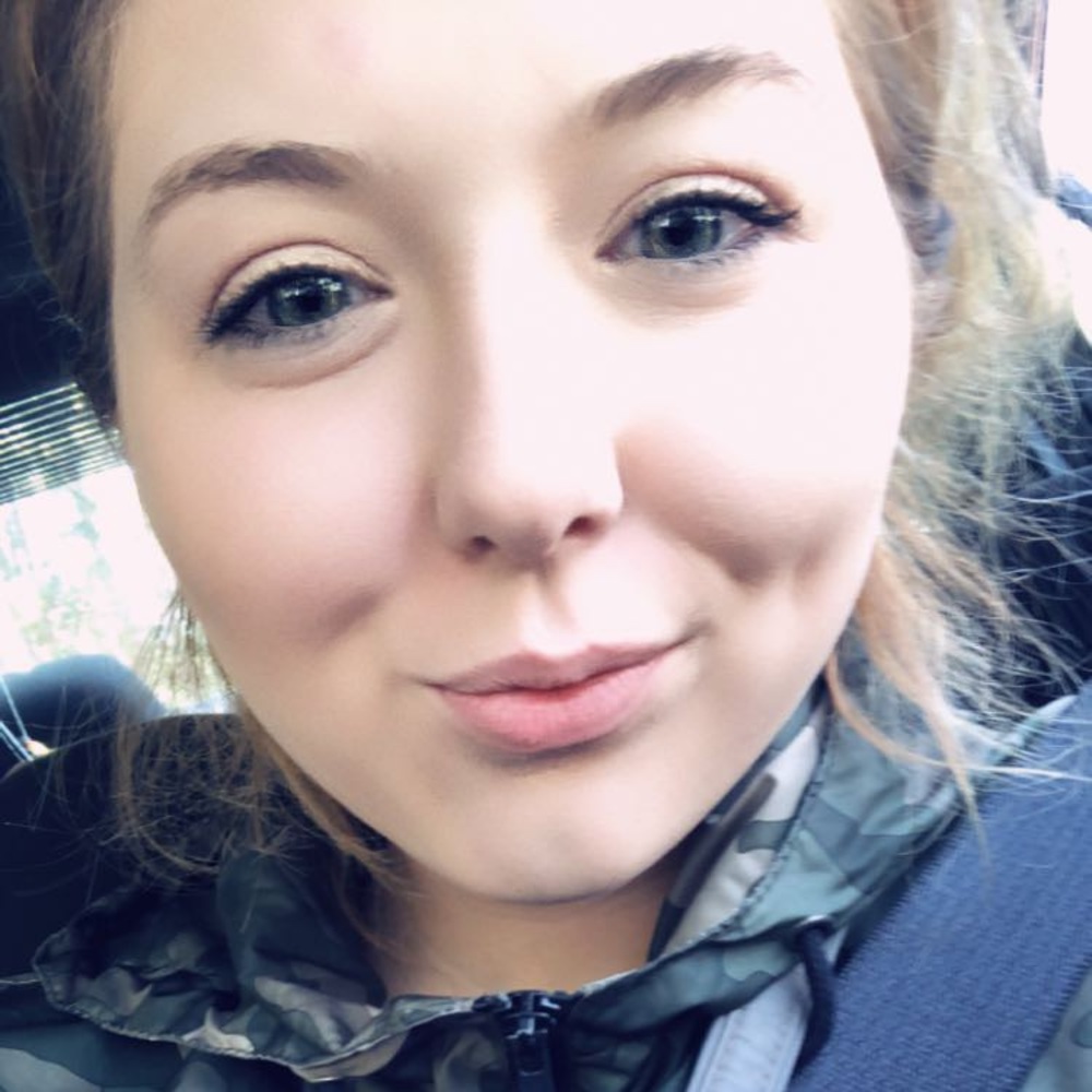 Meet your Posher, Brittney
